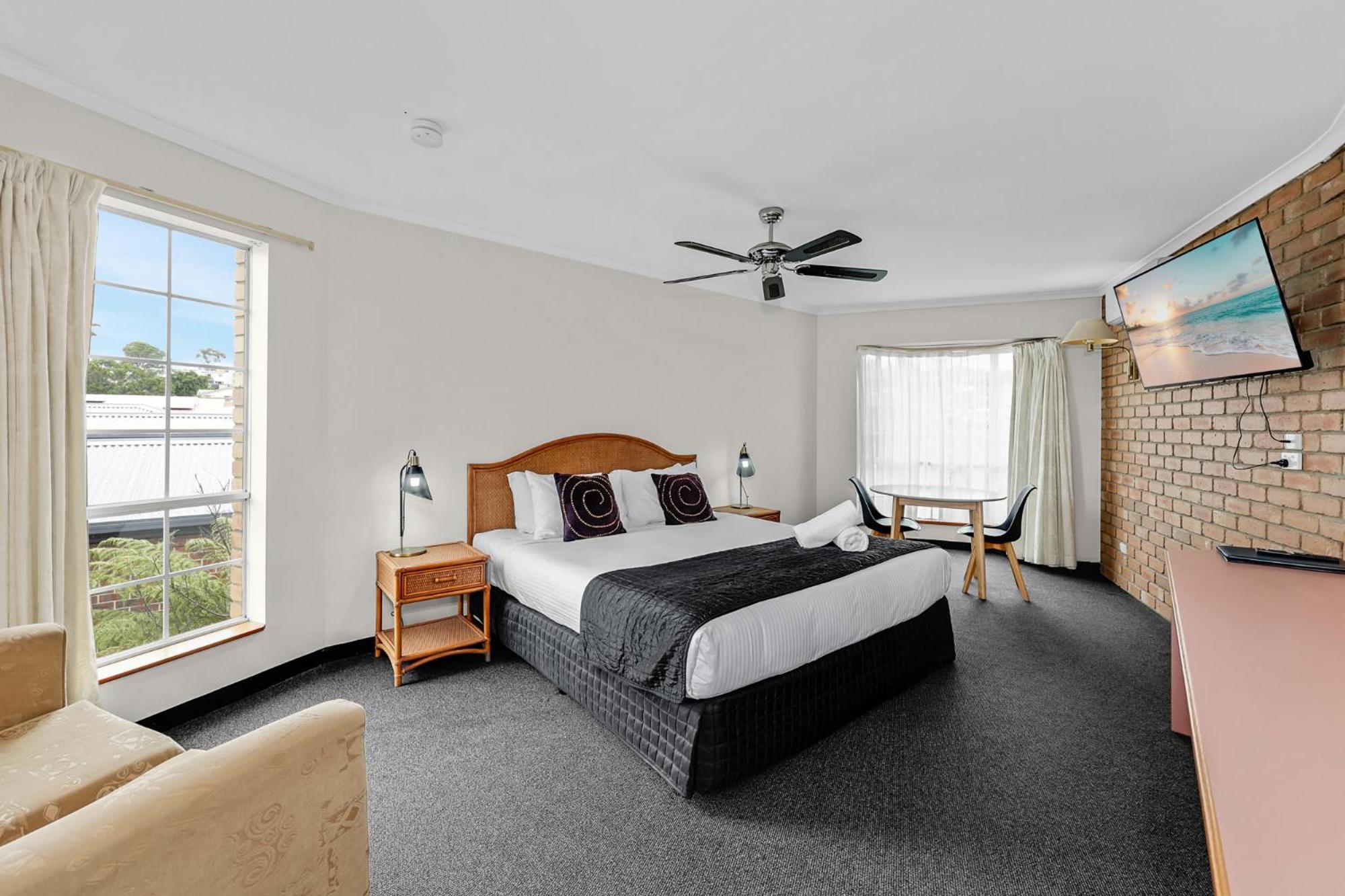 Sapphire Waters Motor Inn Меримбула Екстериор снимка