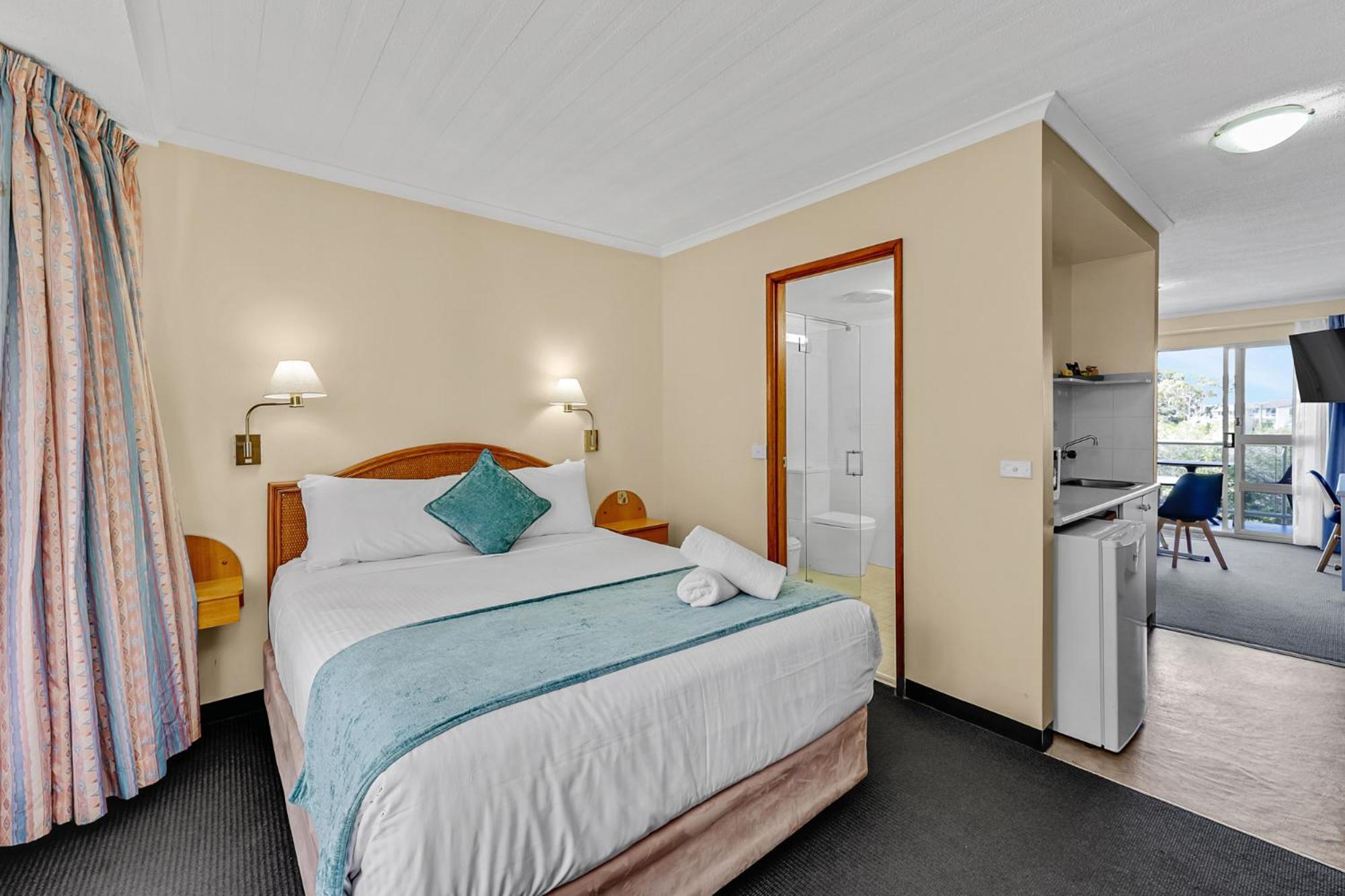 Sapphire Waters Motor Inn Меримбула Екстериор снимка