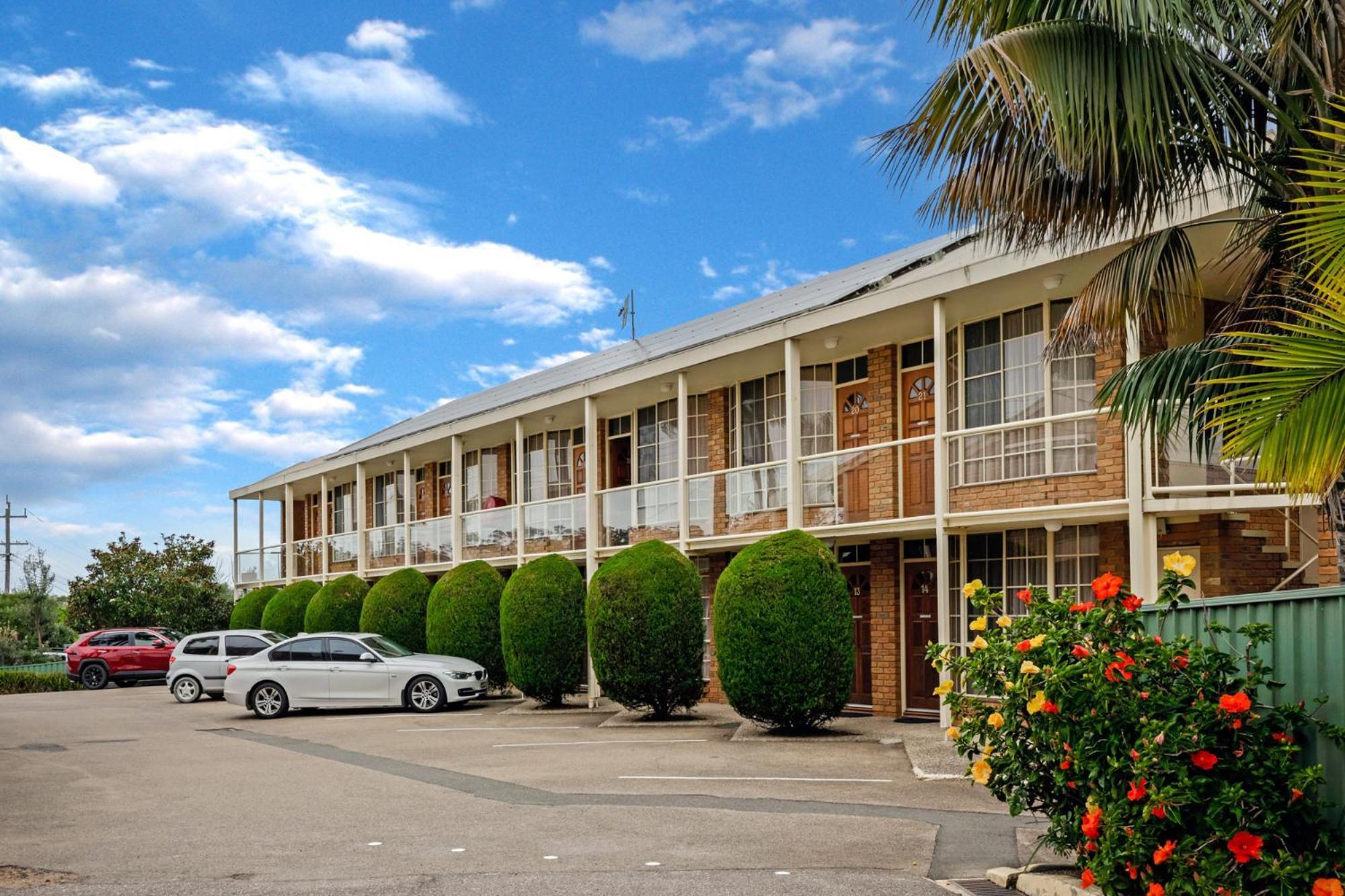 Sapphire Waters Motor Inn Меримбула Екстериор снимка