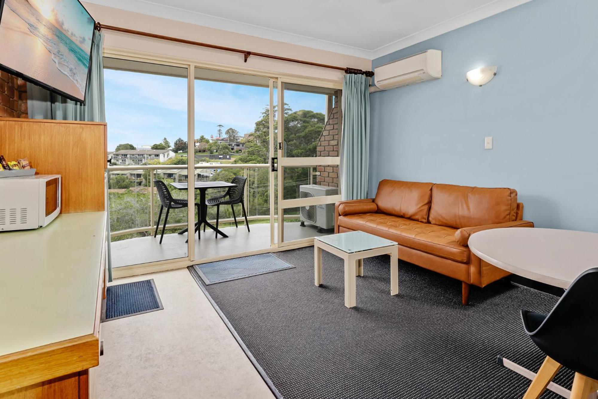 Sapphire Waters Motor Inn Меримбула Екстериор снимка